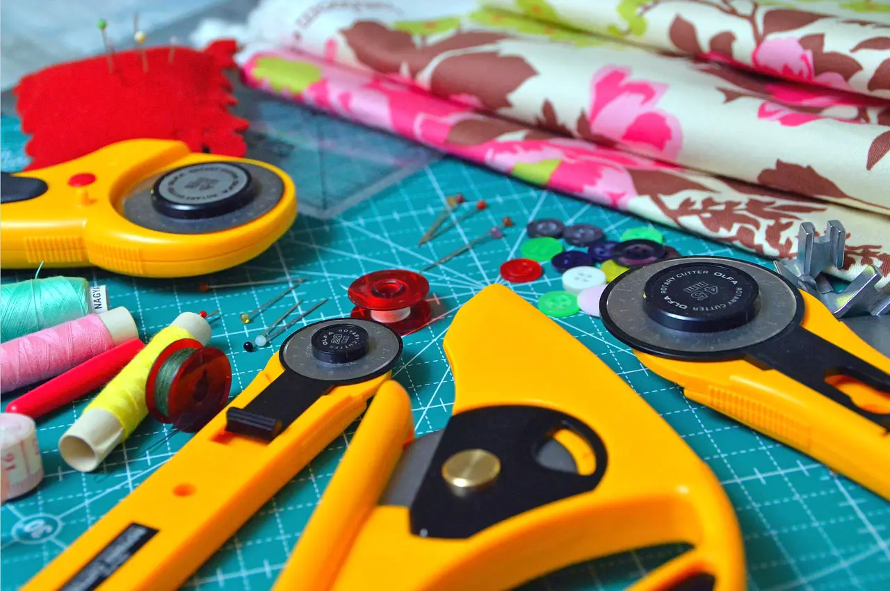 Free Motion Quilting Rulers: 3 Steps to Start Machine Quilting