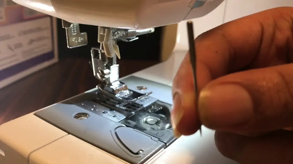 How To Change The Needle on a Brother Sewing Machine 