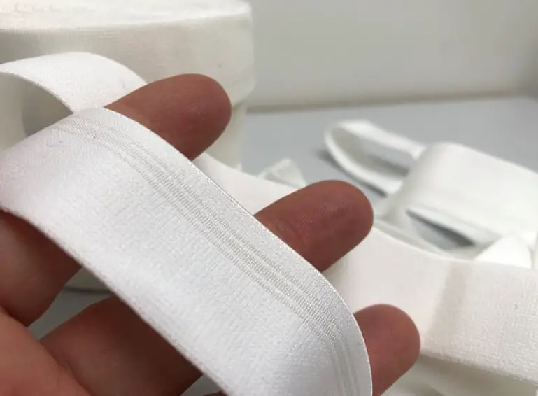How to sew elastic by hand?